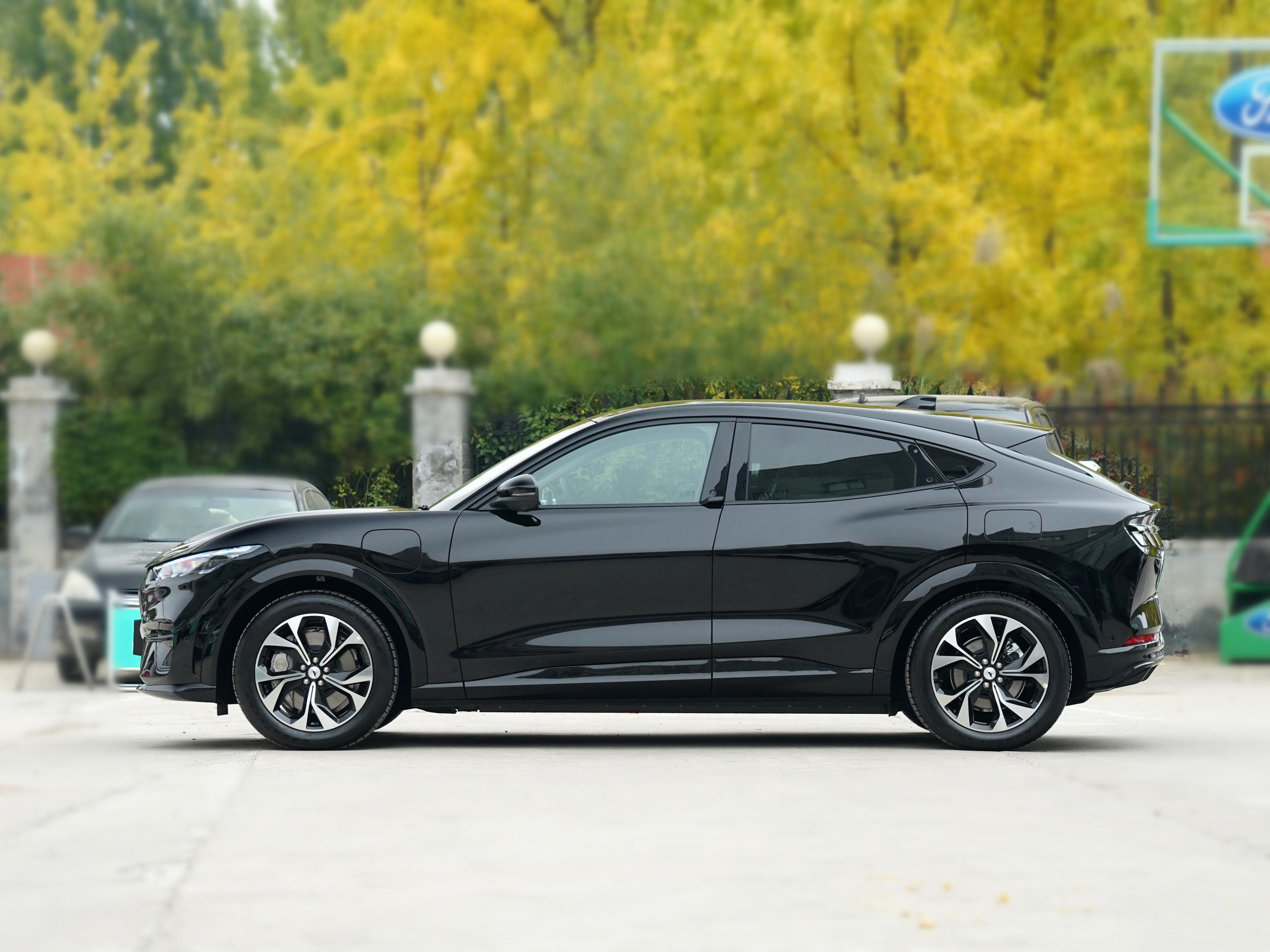 suv有声浪的车15万,suv动力强豪华舒适科技感