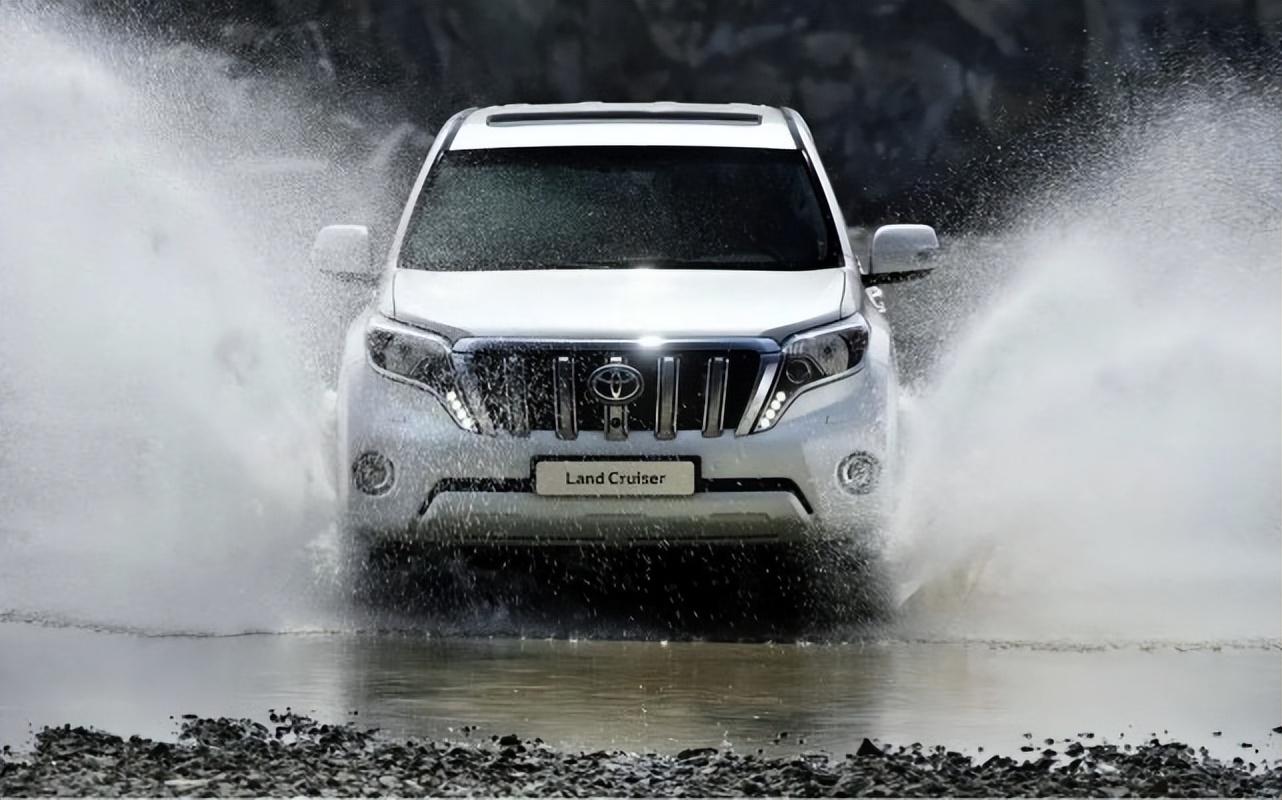 买最顶配的普拉多4000值吗,普拉多4000可以卖多少钱