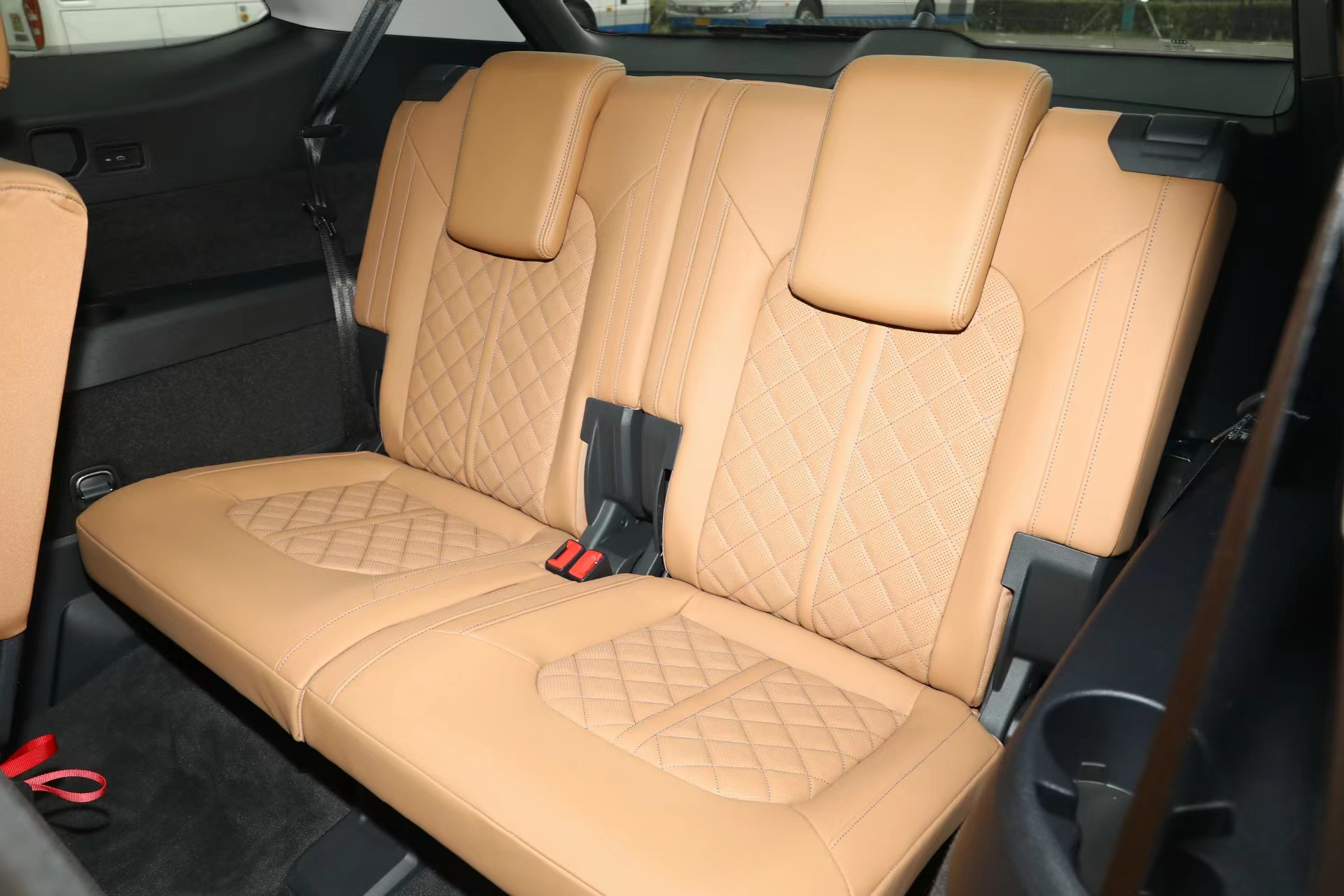 奥迪q6新款上市价格,奥迪q6新增车型上市配置小幅调整