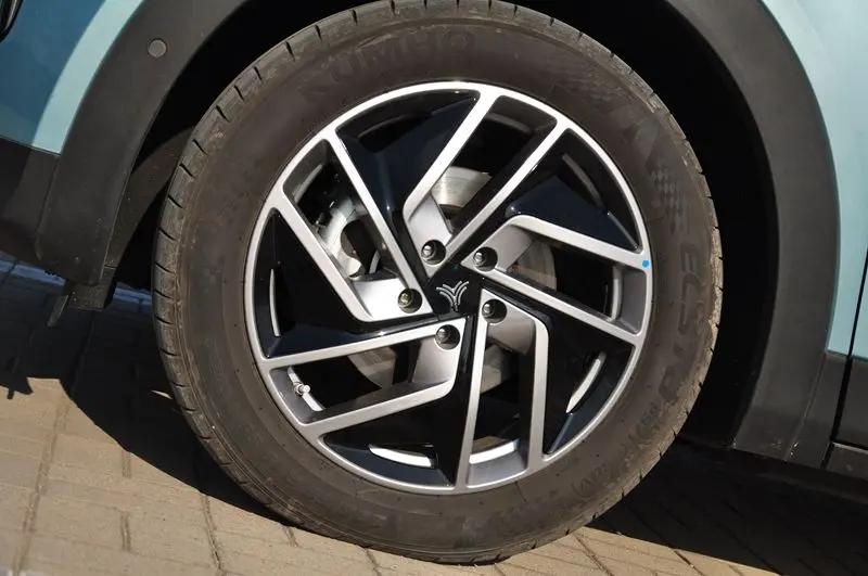 合众哪吒u落地价多少,合众哪吒u新能源汽车落地价