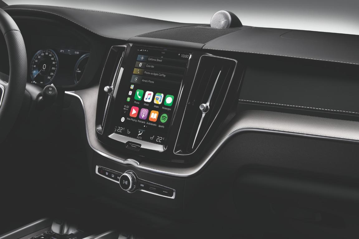 “全能球星”沃尔沃XC60与你一起点燃世界杯足球盛宴