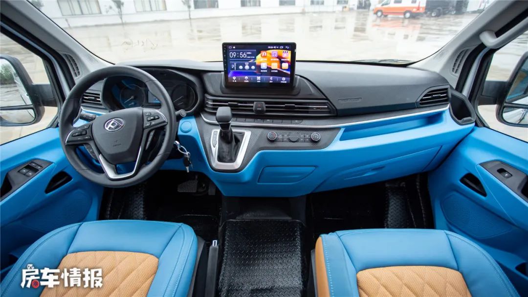 适合5-6人出游的大通房车,50-60岁自驾游十大最佳车型房车