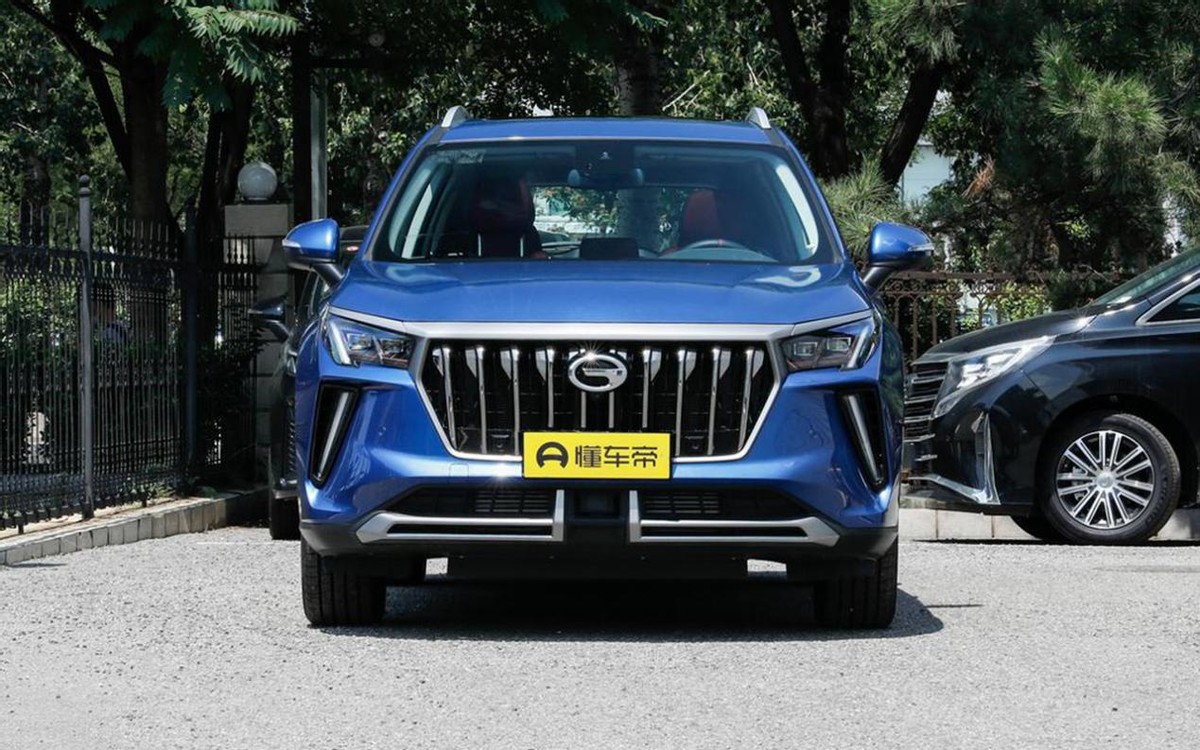 回老家过年开上这款国产suv有面子,临近新年新车开回家这两款值得选