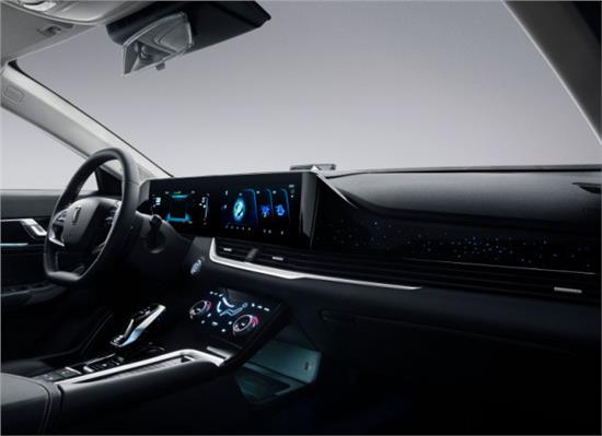 奔腾b70车底价,安全增一分全新第三代奔腾b70满分