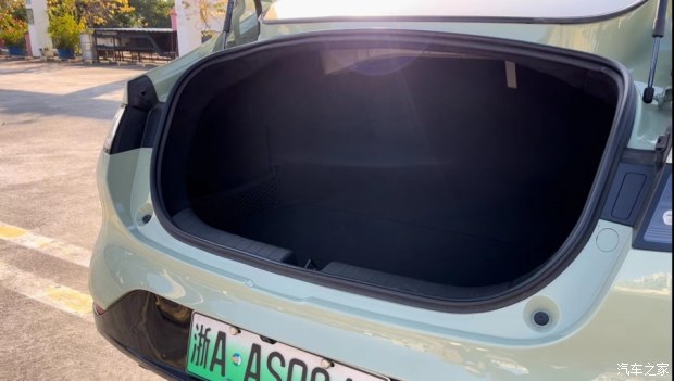 零跑c01充电百分之80但是续航才210,零跑c01:7.7秒破百纯电续航525km