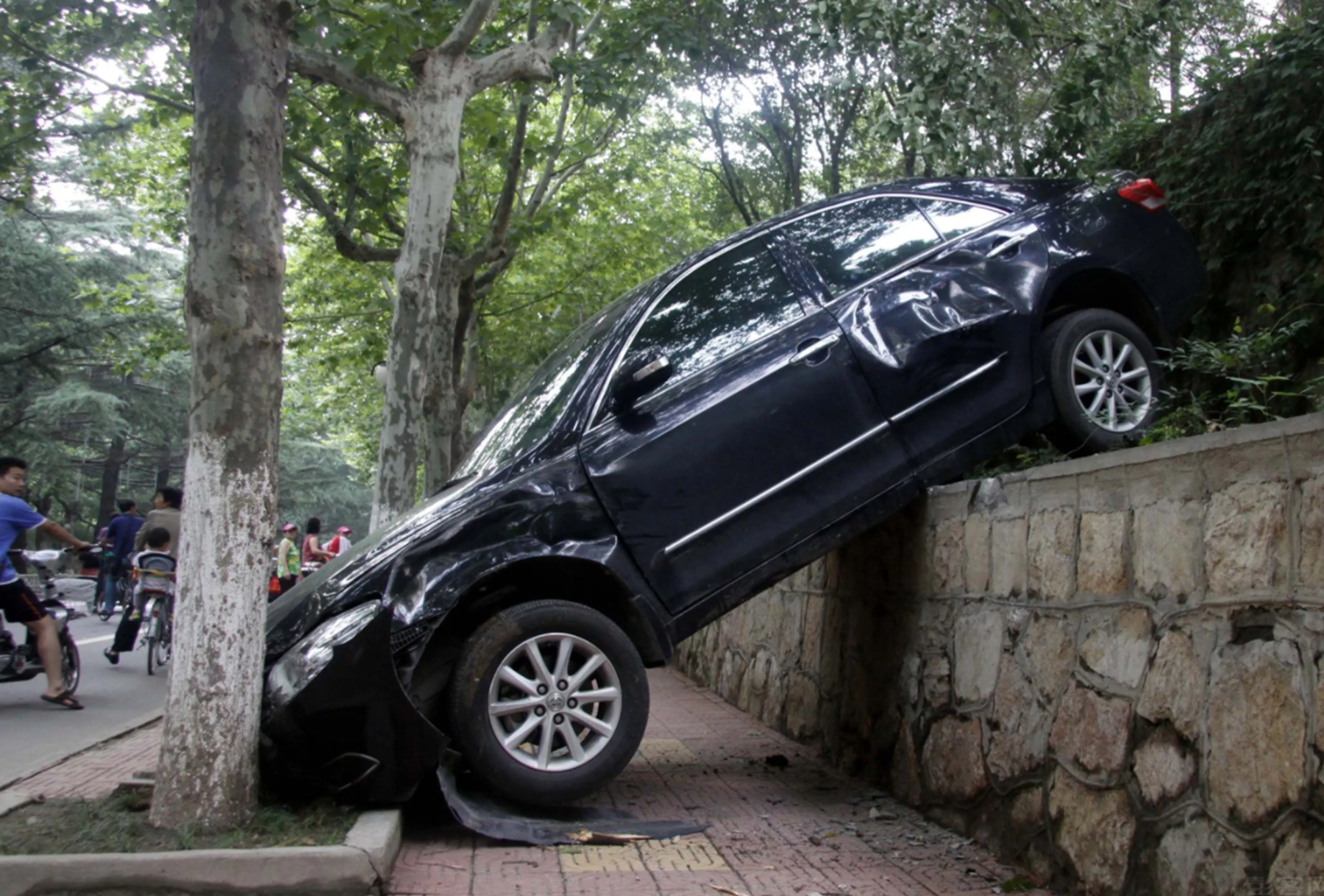 新手司机刹车提醒,刹车失灵的五个前兆遇到了赶紧修