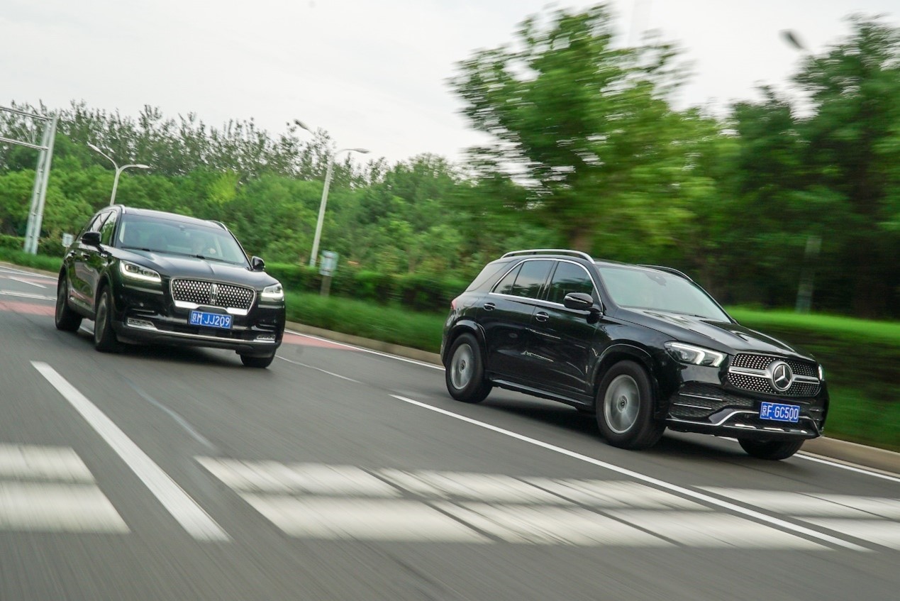 奔驰gle车主到店体验林肯飞行家,奔驰gle与林肯飞行家全面比较