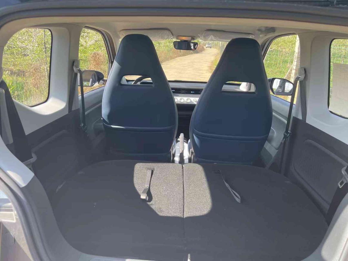 月销超3万五菱mini,宏光miniev2020款轻松上路多少钱