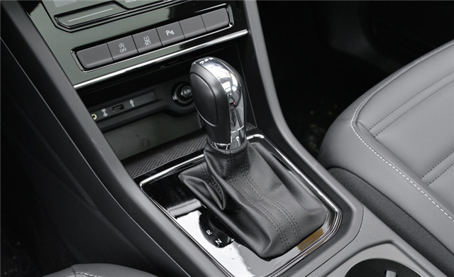 2021款大众途安l紧凑型mpv,途安l家用mpv