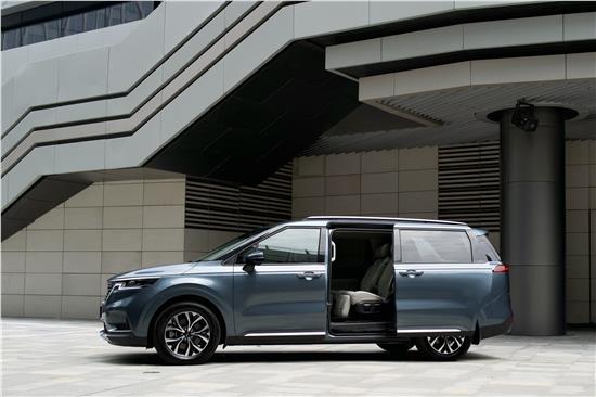 起亚四代嘉华mpv,还有比第四代嘉华更香的mpv吗