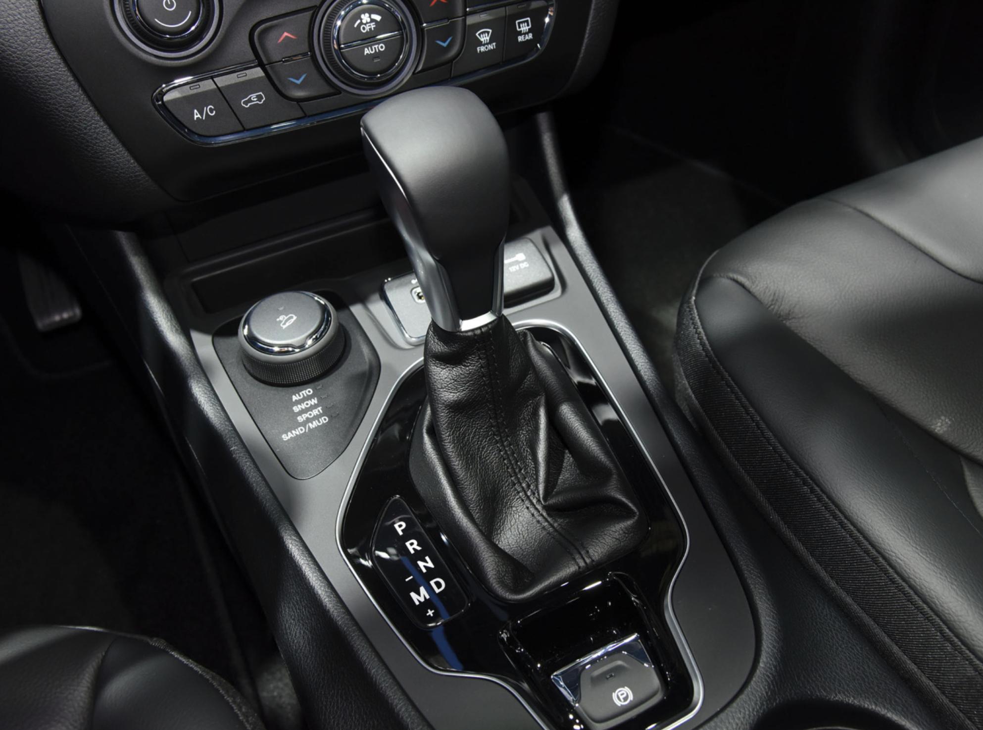 二手jeep自由光能不能买,14年吉普自由光能买吗