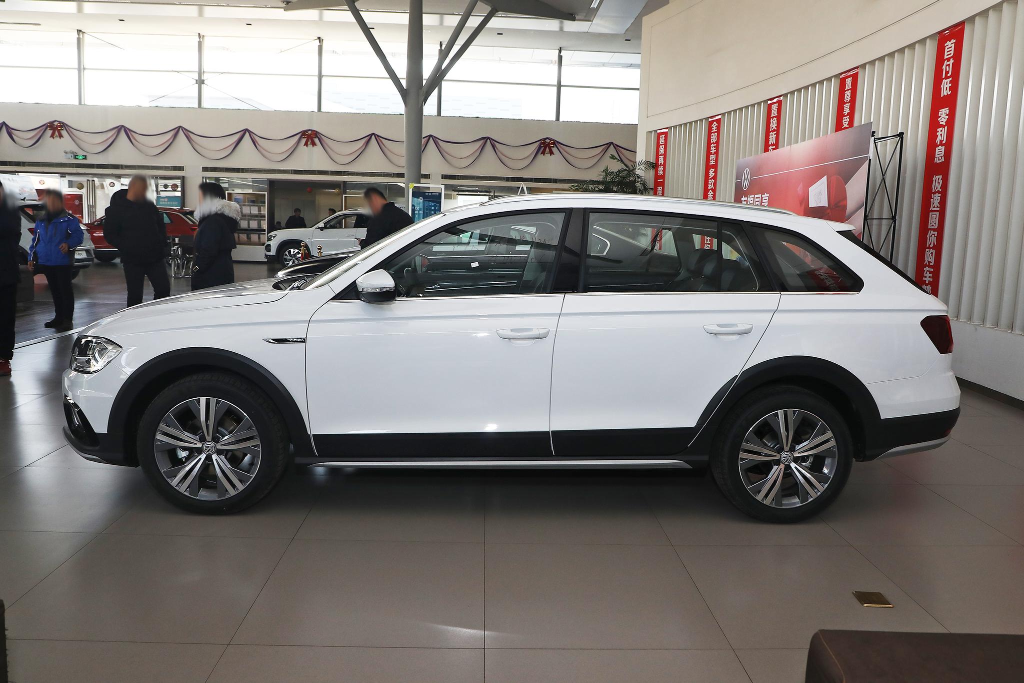 c-trek蔚领驾驶感受,旅行车不如轿车大气