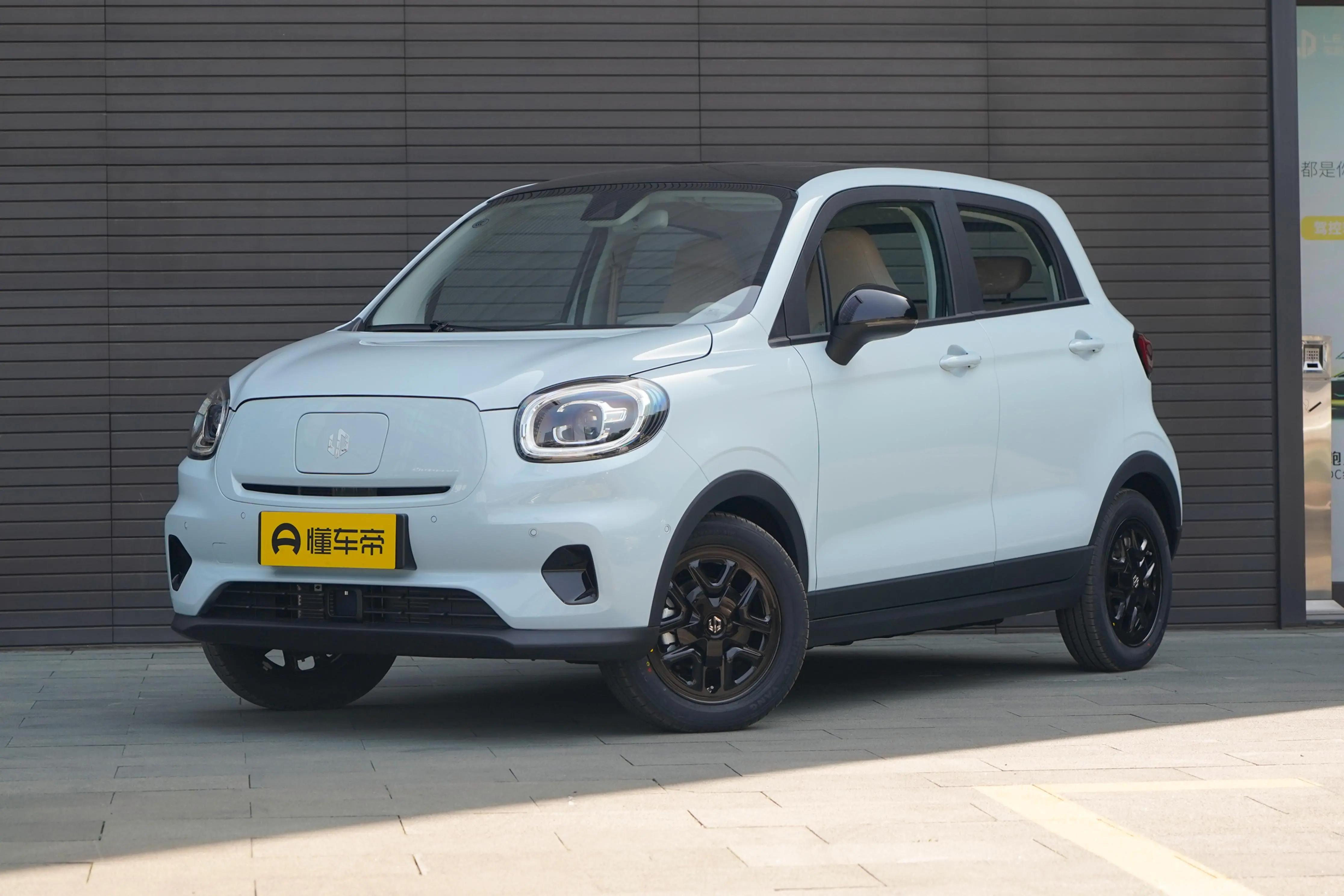 零跑t03起售价5.99万元,8万顶配零跑t03