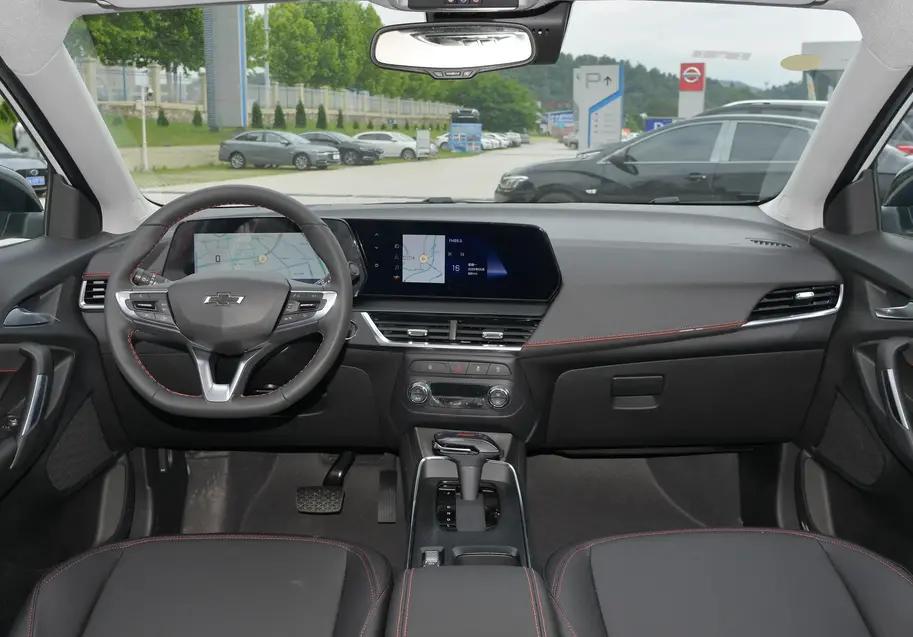 雪佛兰创酷2022款四缸沉浸式体验,新款雪佛兰创酷实车曝光