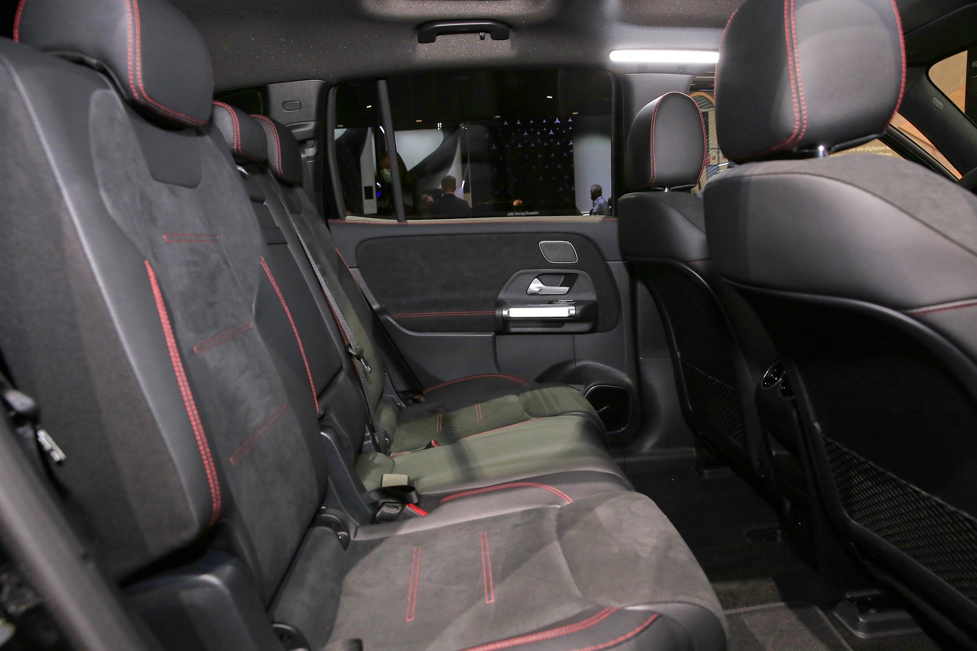 奔驰纯电动EQE2023款落地价格,eqe奔驰纯电2023款落地价