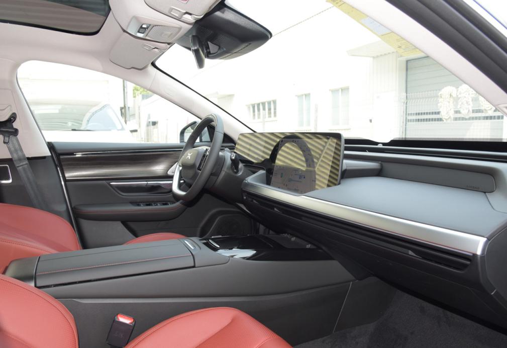 纯电动小鹏p7值不值得购买,纯电动车小鹏p7报价