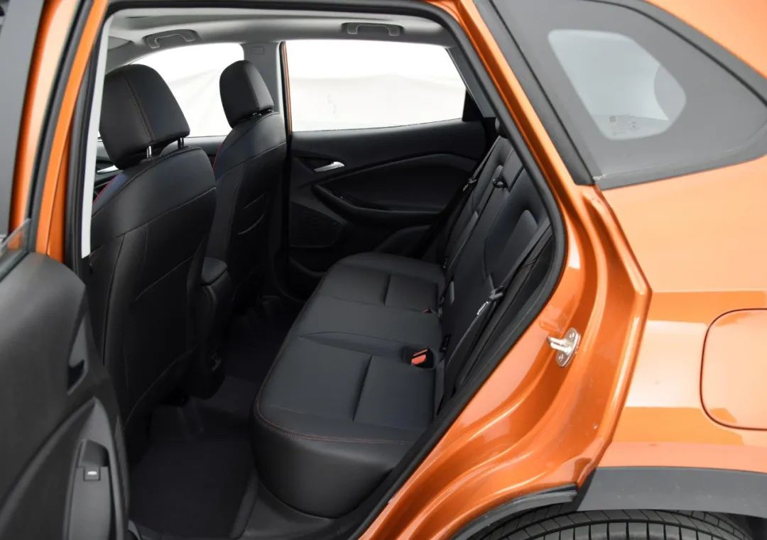 全系换三缸机的车,雪佛兰创酷1.4更换链条