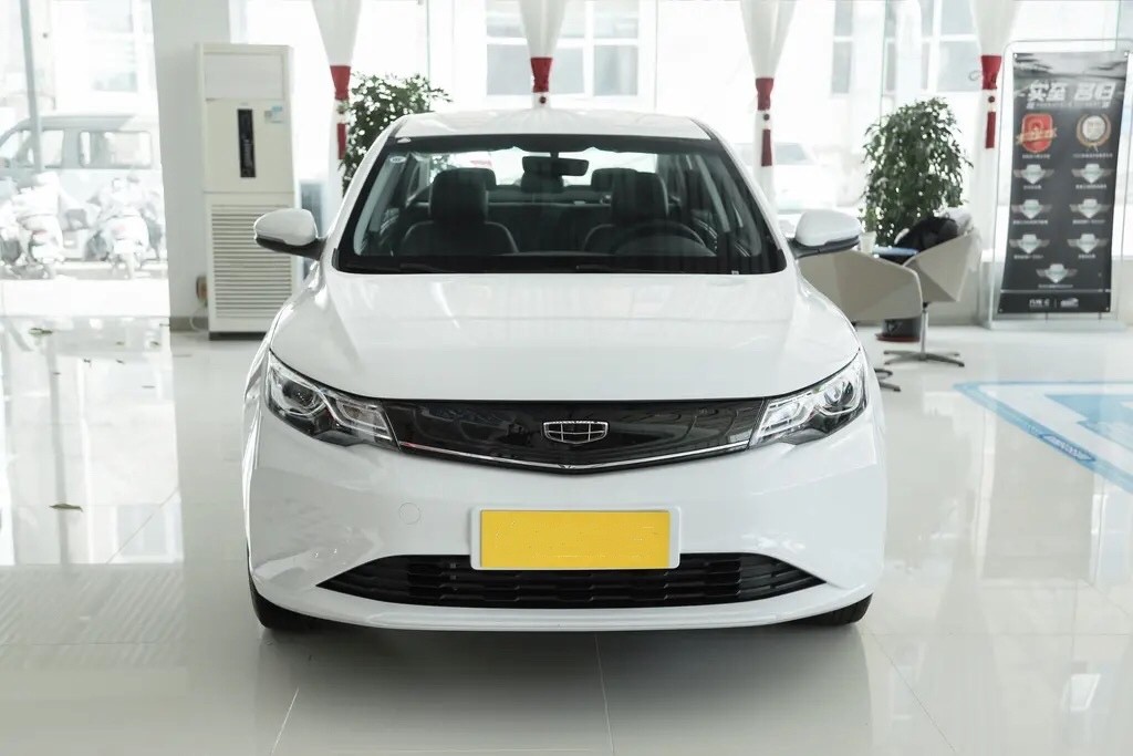 家用代步纯电动车续航多少合适,家用长续航纯电动车