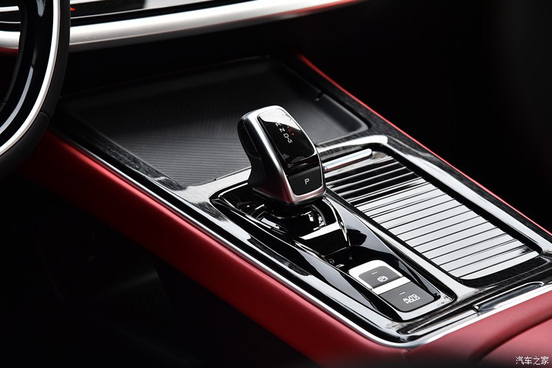 开着奕炫max,奕炫max超炫潮爸版自驾游