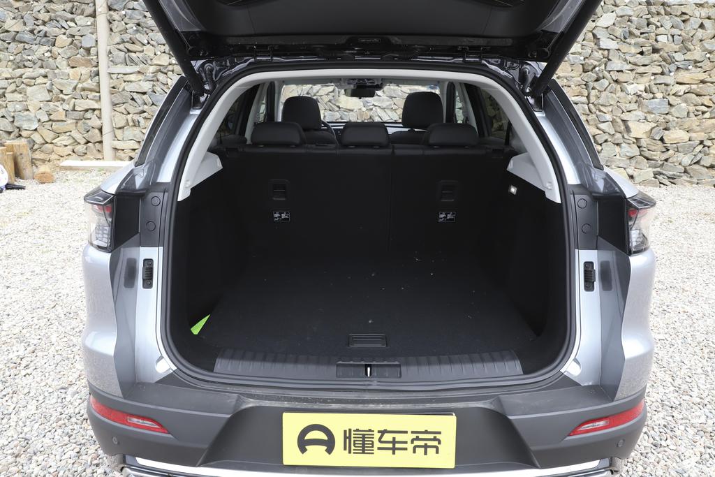 全能小型suv大全,2023款北京x7suv超享版