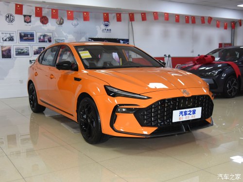 名爵mg6pro自带尾翼吗,第三代mg6pro底盘大飙车