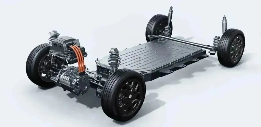 零跑t03别看小车型空间可不小,一图到底汽车零跑t03