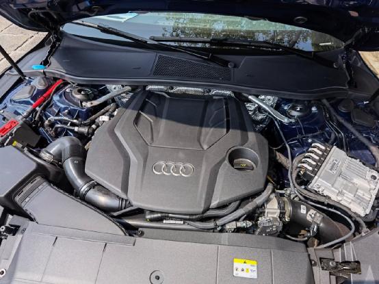 新款奥迪a7l用车体验,上汽奥迪a7l55tfsiquattro