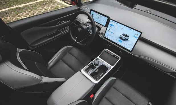 合创z03潮酷有L2吗,合创z03潮酷版对比潮享版510