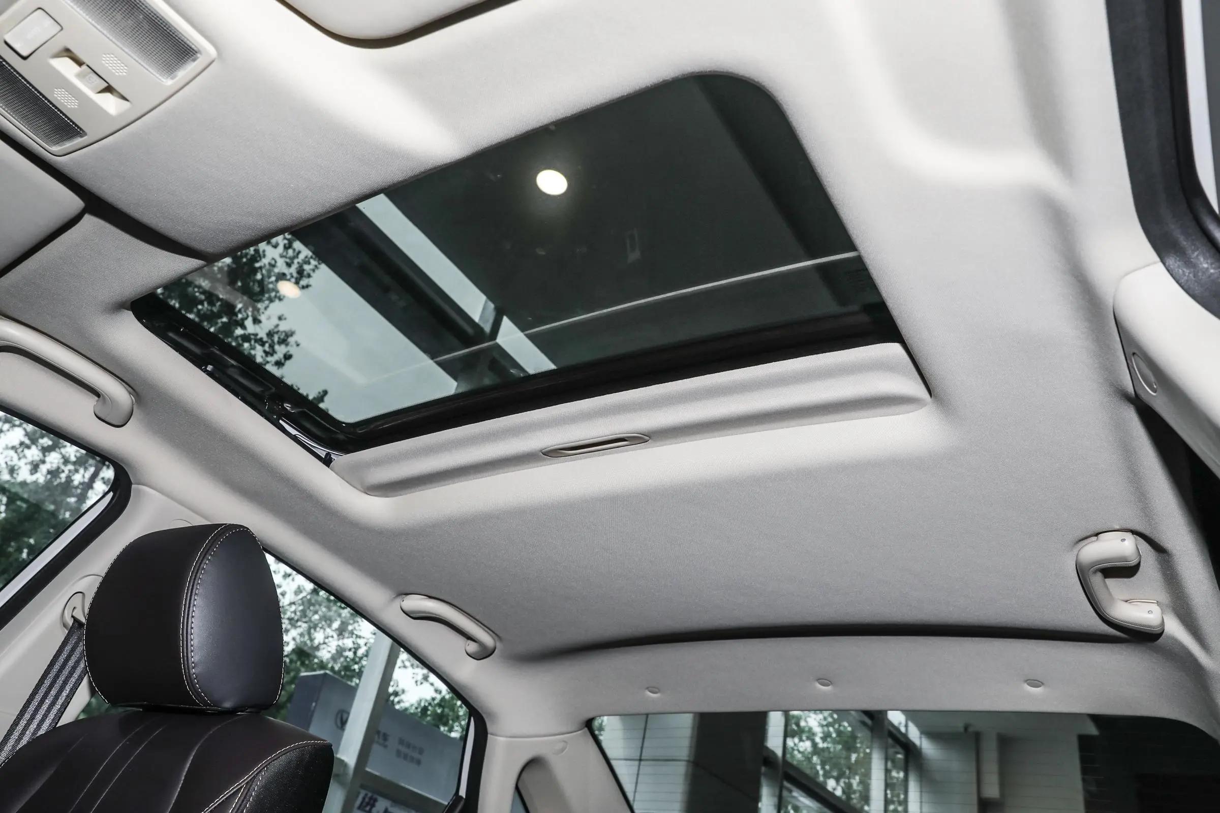 长安逸动dt入门级轿车的新标杆,长安逸动1.6l手动挡多少钱