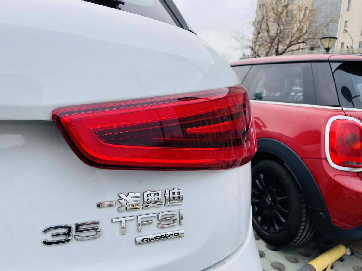 2017款奥迪q3quattro全时四驱风尚,油门只管踩剩下的交给财务