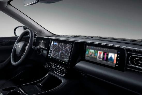 c11怎么三屏联动,c11三联屏看视频