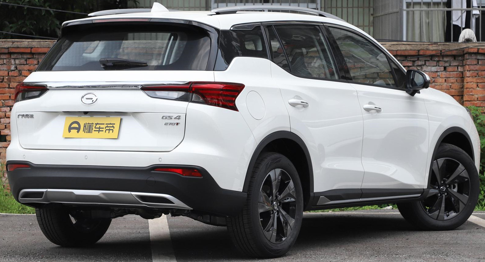 广汽传祺gs4最新评价,2018款广汽传祺gs4详细参数