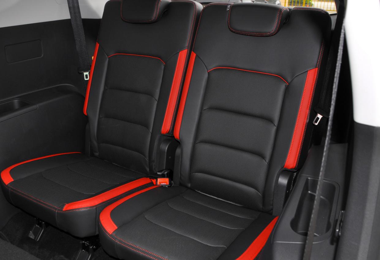 不豪华的豪华车,不到20万7座豪华品牌