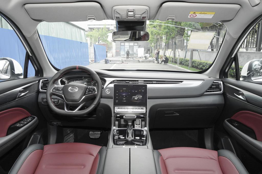 超值礼遇坐拥智能座舱传祺gs4plus,入门即高配传祺gs4plus给你配齐