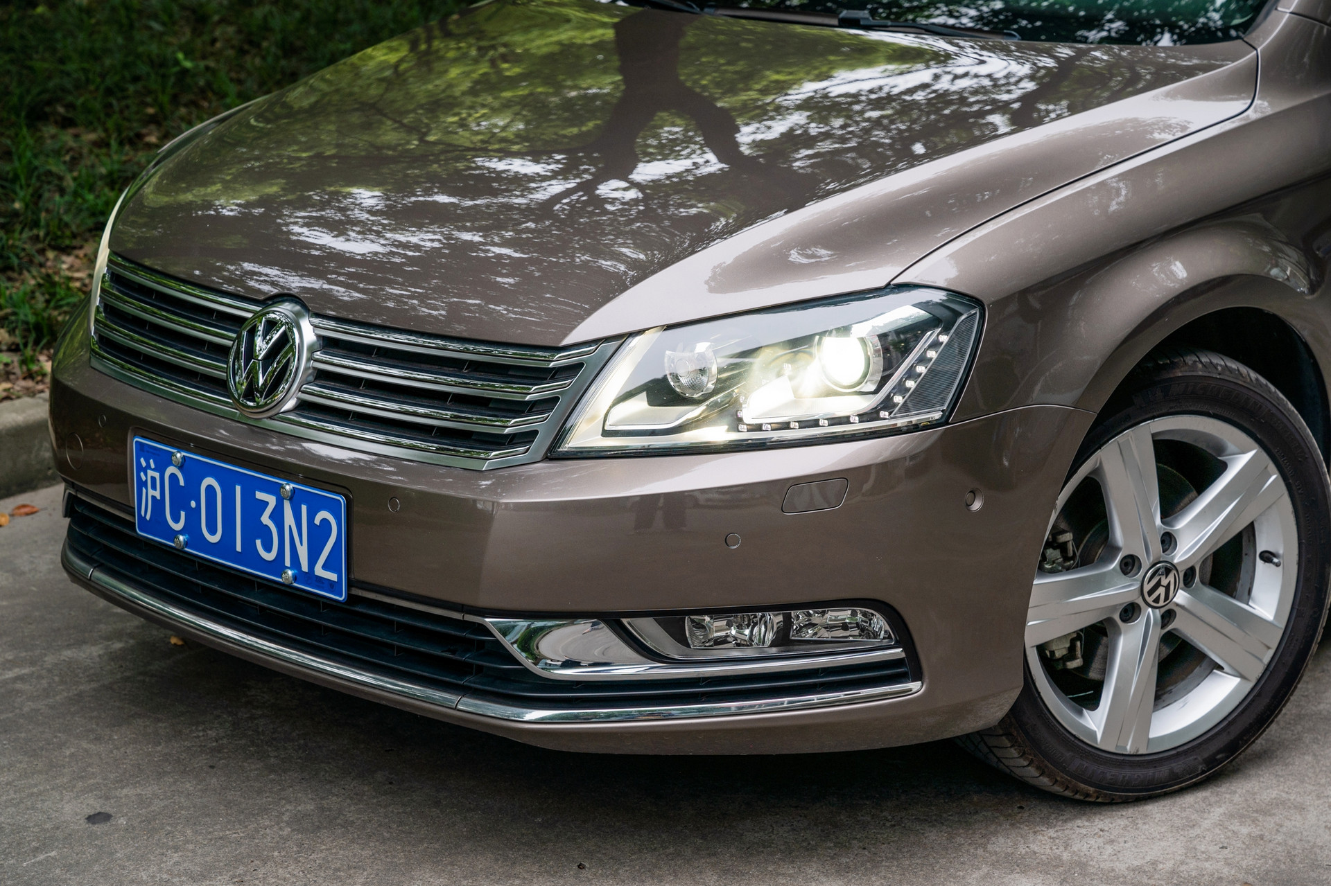 16款迈腾1.8t智享豪华版二手价格,全网最低二手20款迈腾豪华型