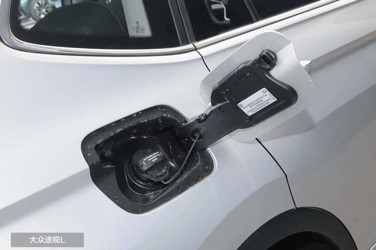 用电和用油的车每公里差多少钱,用油又用电的车好吗