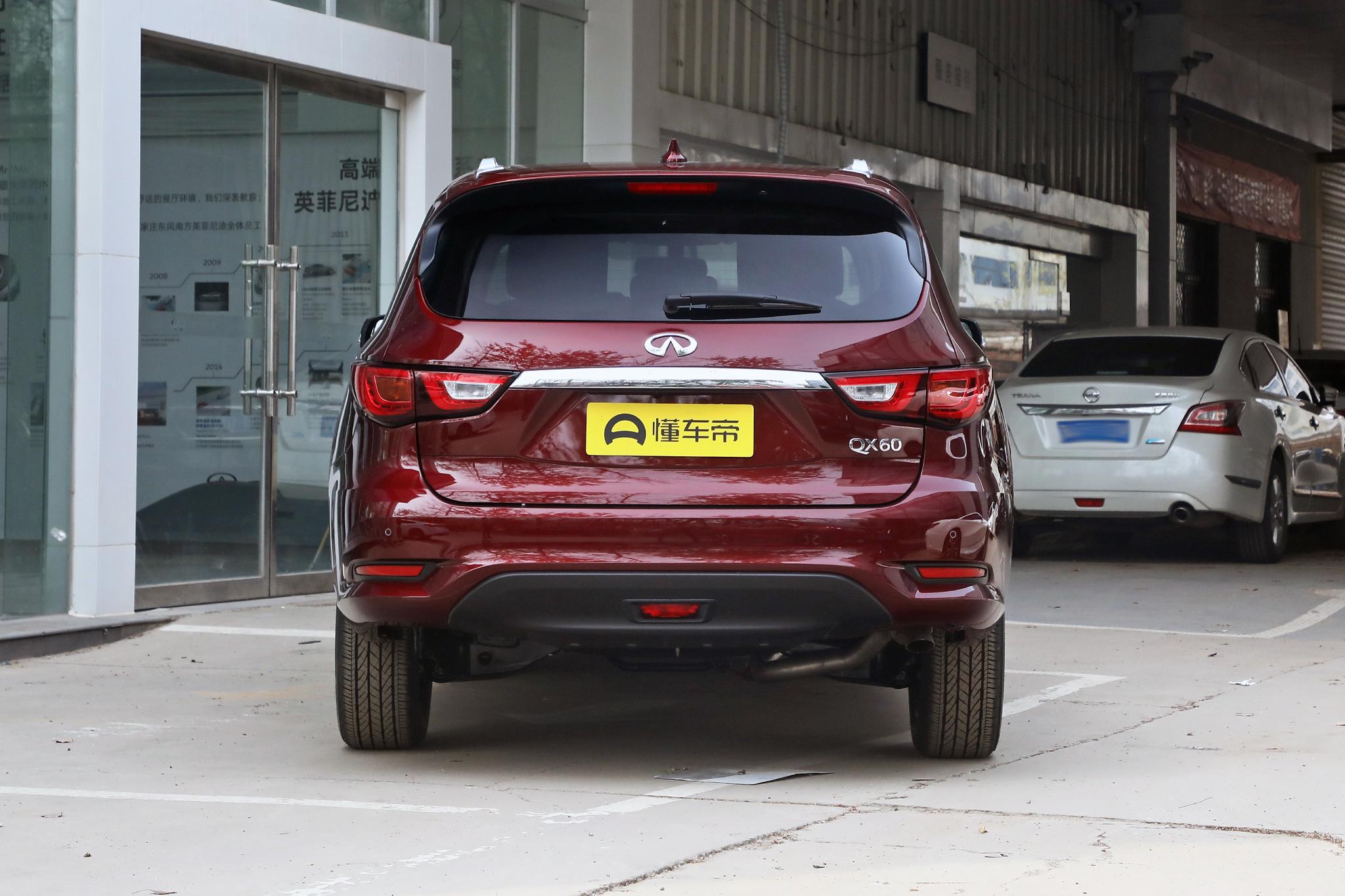 试驾最新款英菲尼迪qx60,英菲尼迪qx602022新款落地多少钱