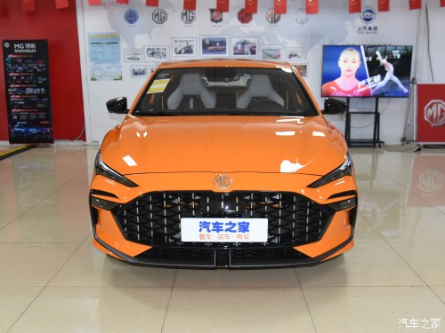 名爵mg6pro自带尾翼吗,第三代mg6pro底盘大飙车