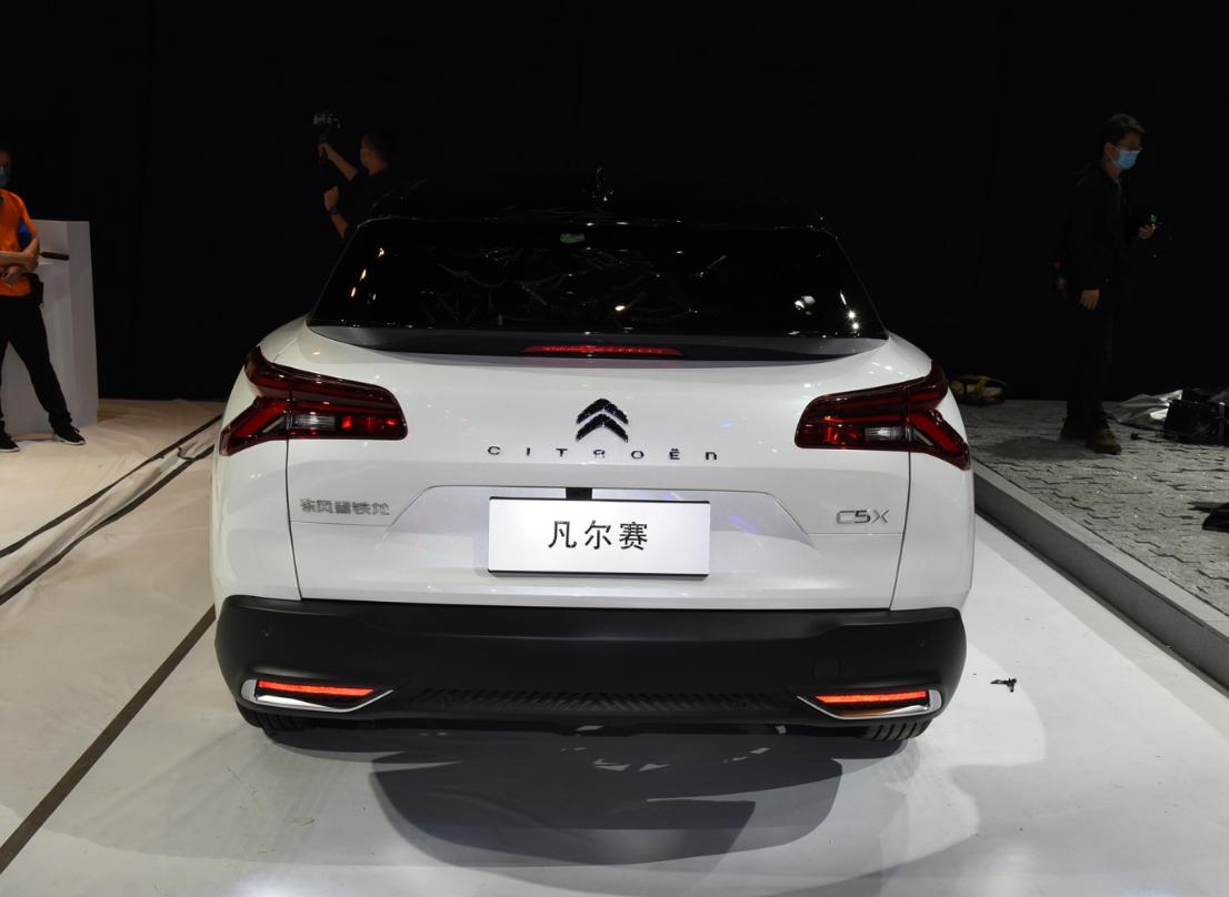 凡尔赛虎年开门红版顶配,虎年开门红虎虎生威