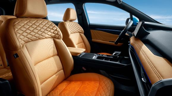 吉利豪越l2023款七座suv,七座suv吉利豪越10到15万价格