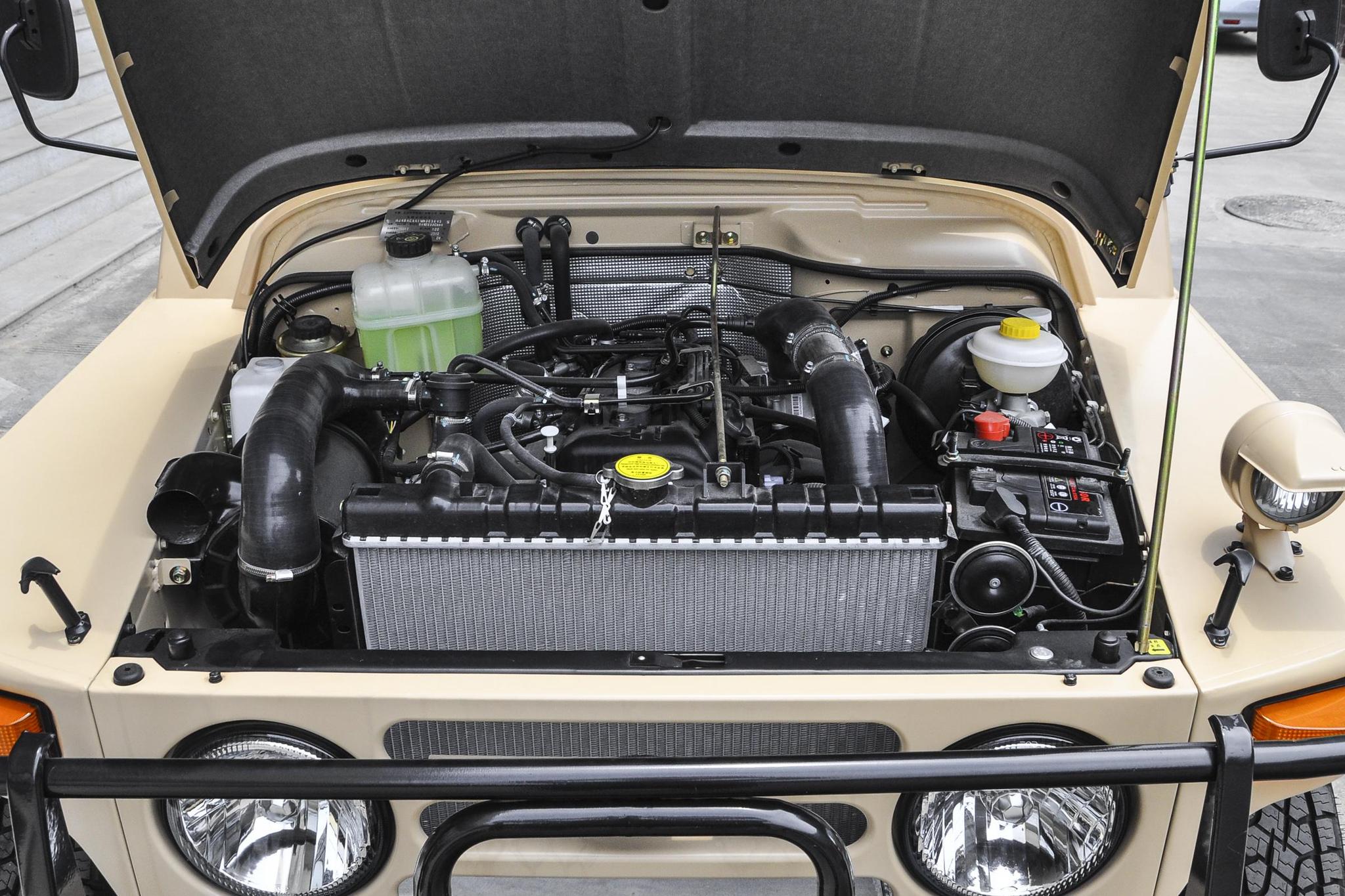 既适合跑高速又适合越野四驱的suv,硬派越野suv四驱推荐