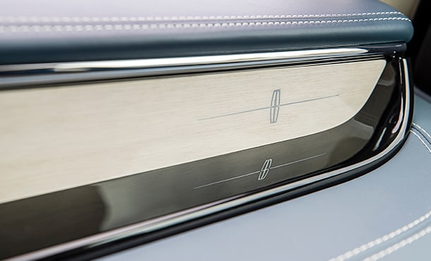 林肯领航员内饰改装效果图,林肯领航员极致灰