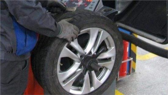 轮胎抖动是动平衡还是四轮定位,做四轮定位还有必要做动平衡吗