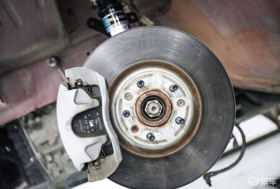 入门即高配，法系车的“爷青回”