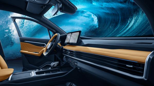 吉利豪越2022款6座suv,吉利大7座suv最新款豪越参配