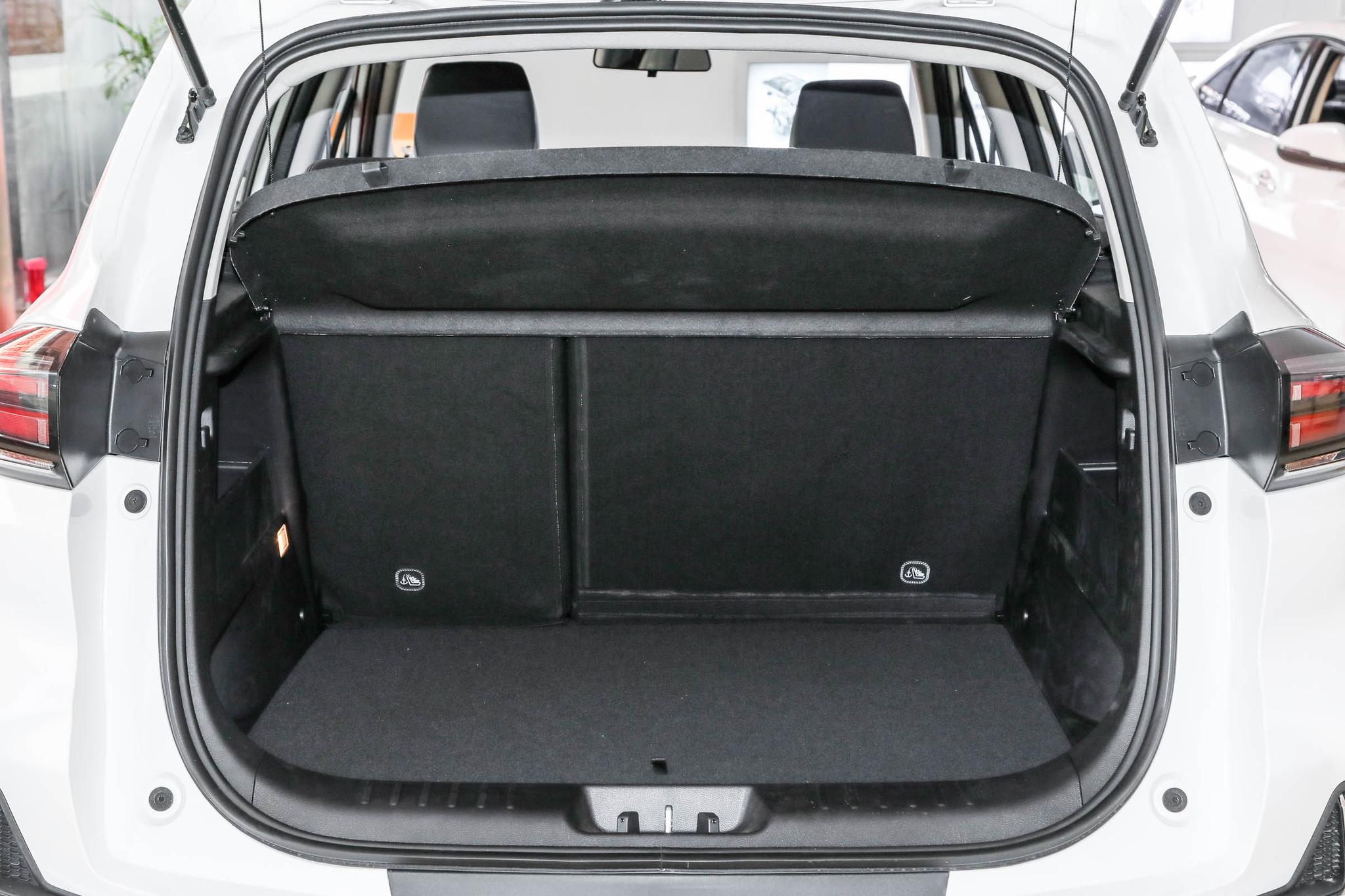 长安CS15试驾,长安cs15与cs35谁的发动机好