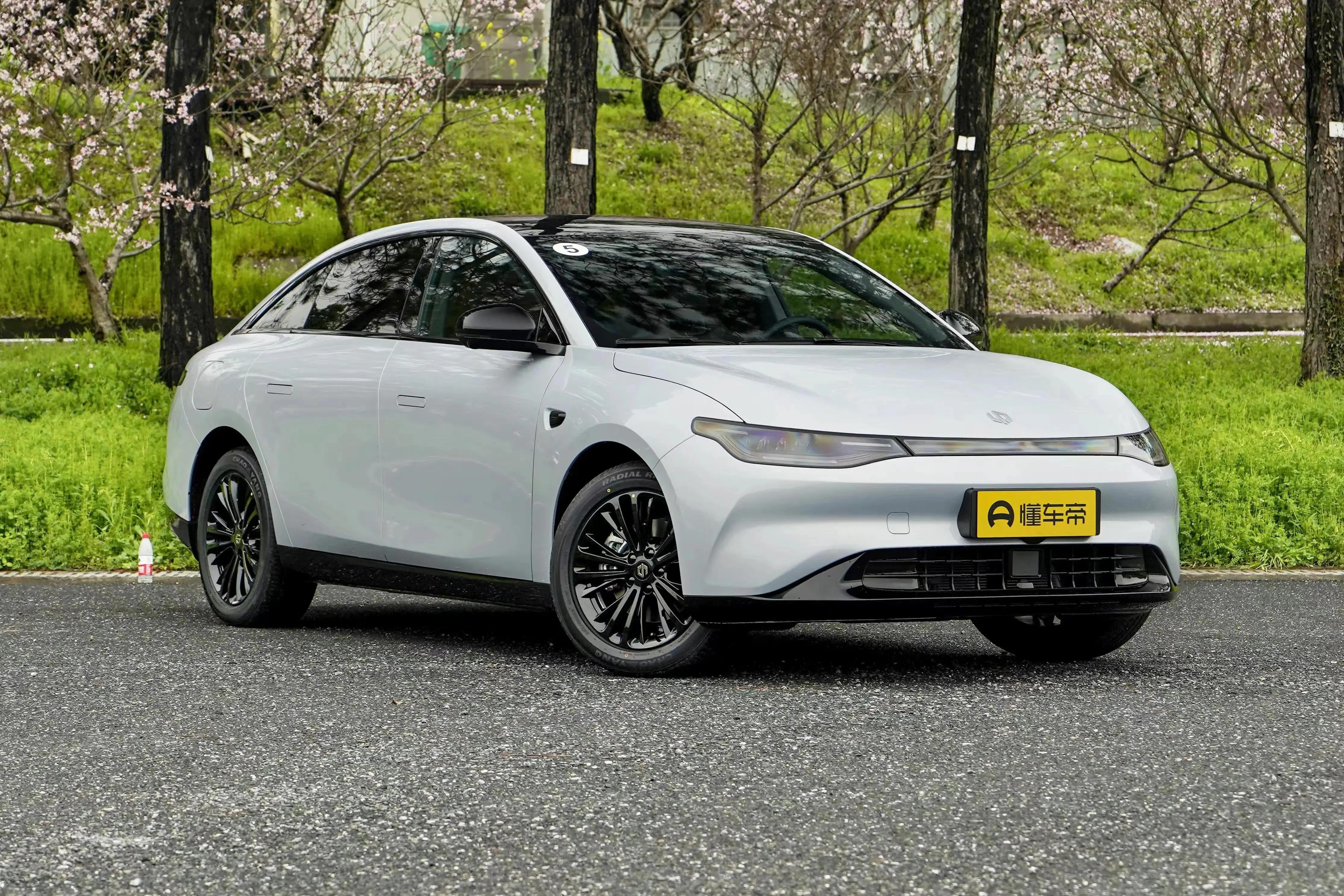 14万买零跑c01,14万左右c级车推荐