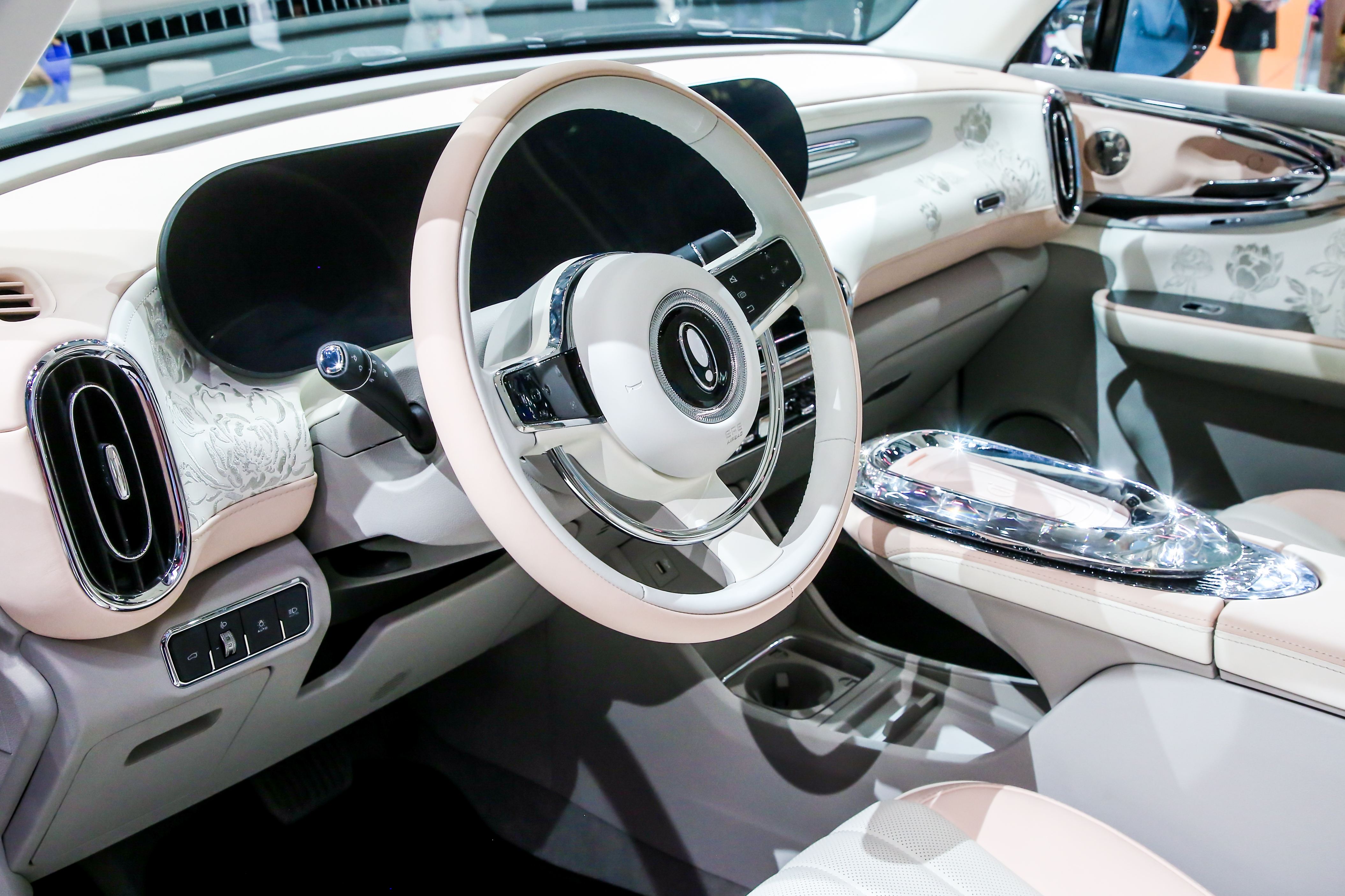 国货最好的三款车,这几款国货开出去回头率堪比豪车