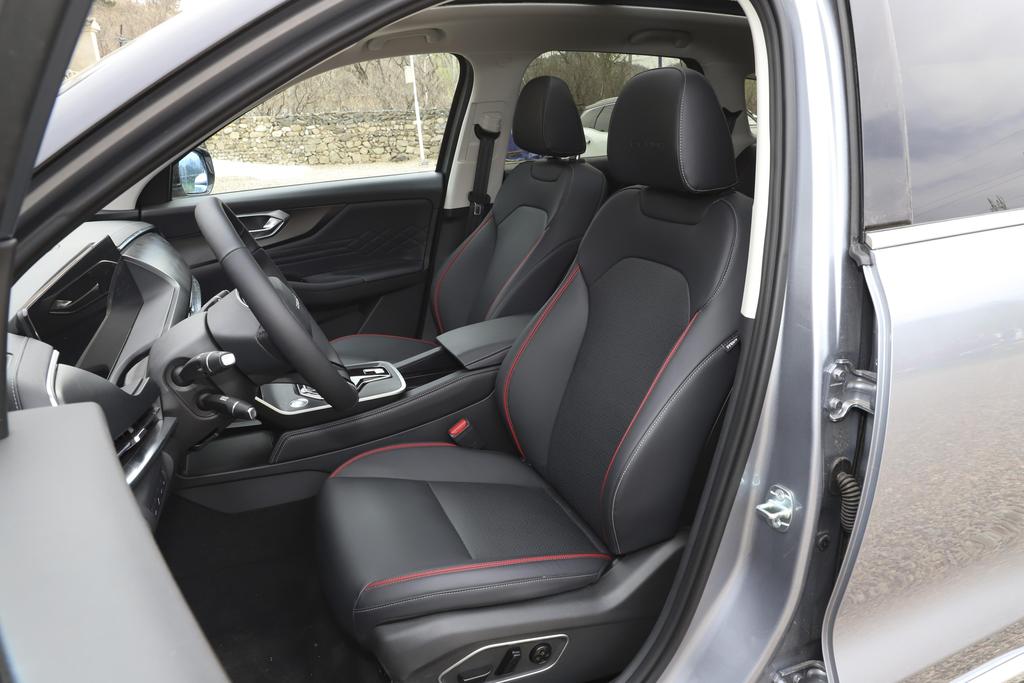 全能小型suv大全,2023款北京x7suv超享版