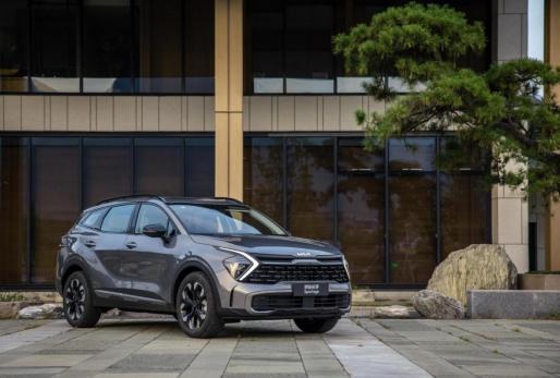 2018年1.5t尊贵版,哈弗h22015款1.5t自动两驱尊贵版